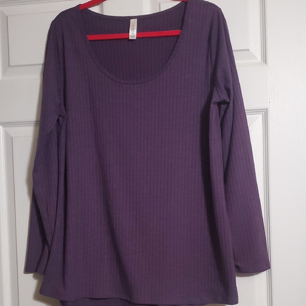 LuLaRoe Women's Ribbed Purple Top
